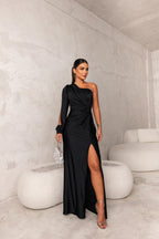 Amelia - Slim Fit Evening Dress