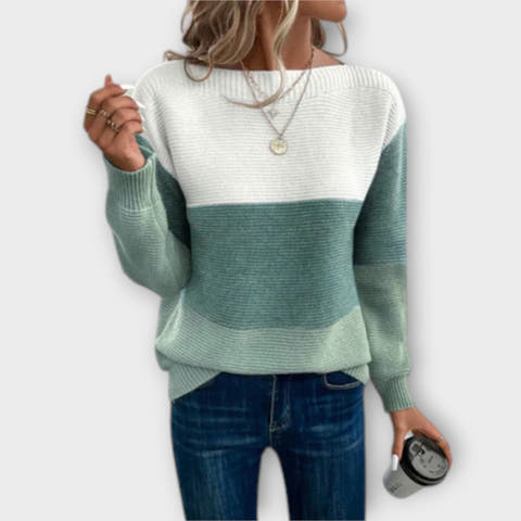 Avery sweater with three-color patchwork and cozy comfort