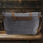 Alton - Canvas Messenger Bag