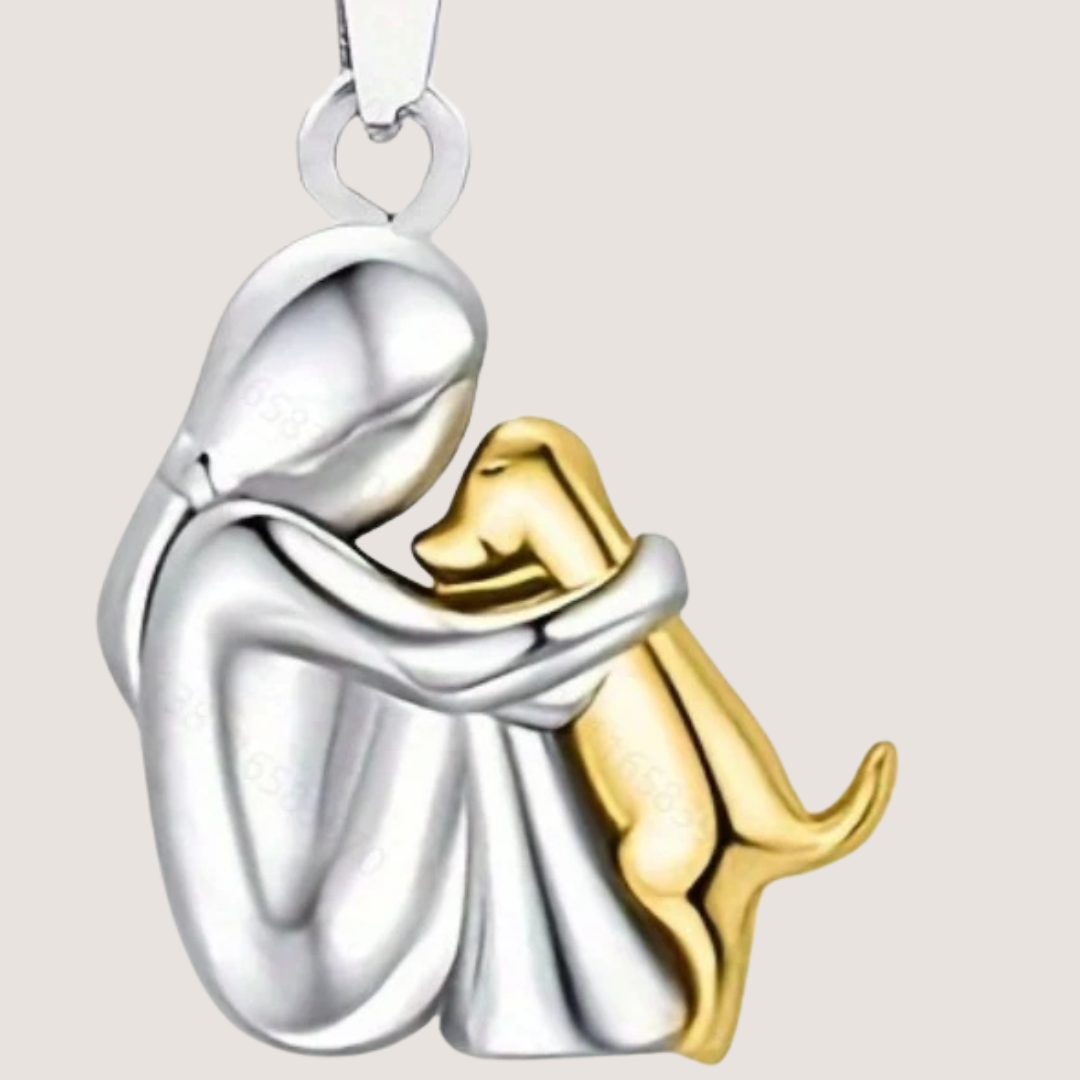 Nicole | Hug Pendant Necklace for Women for Everyday Symbolic Jewellery