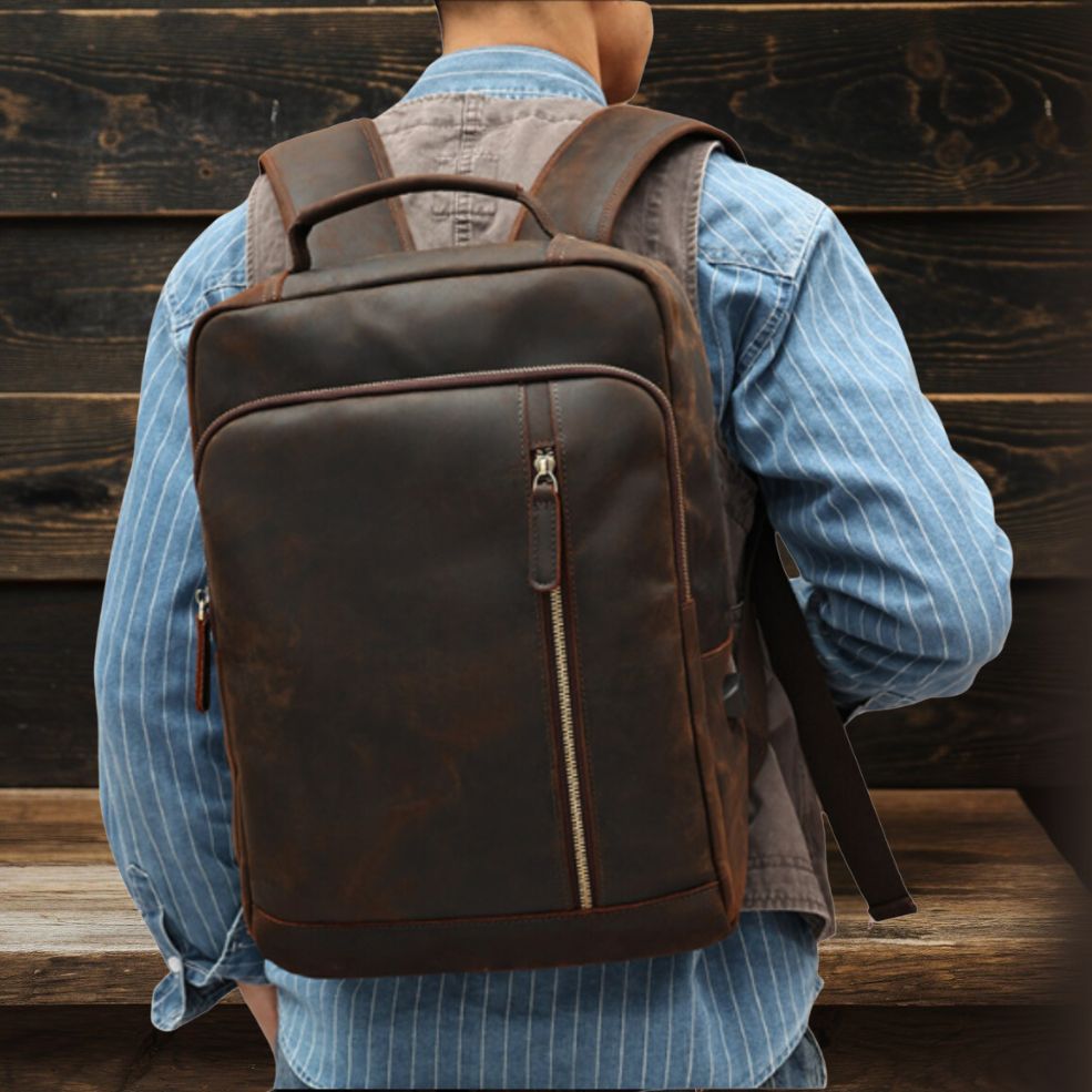 Harold - Spacious Backpack