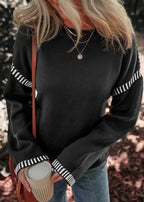 Marisa - Chic Contrast Sweater