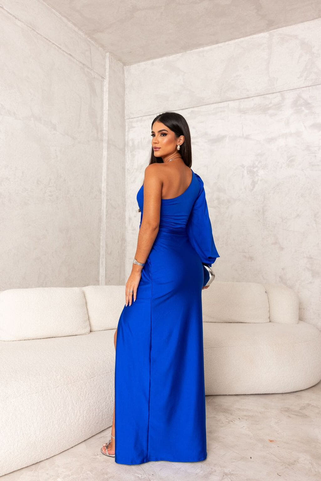 Amelia - Slim Fit Evening Dress