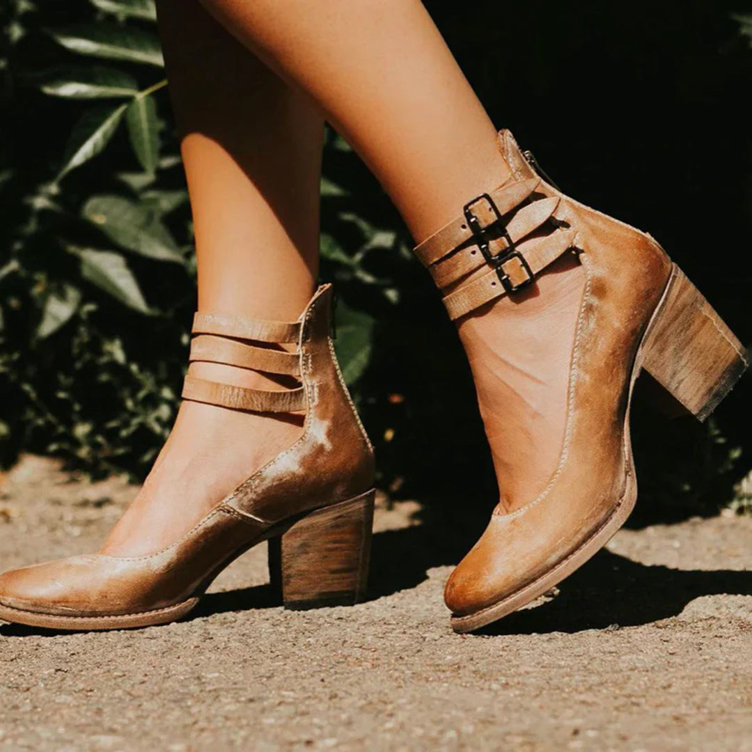 Timeless Vintage Pumps