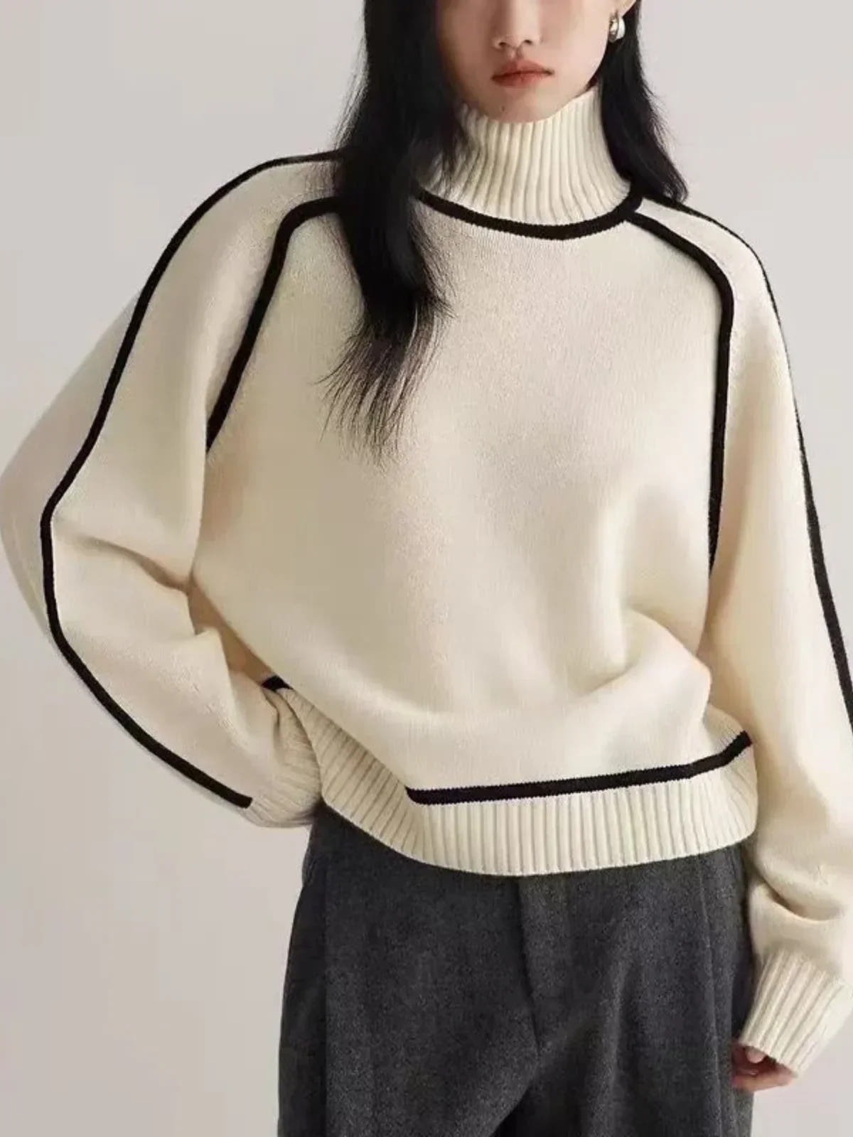 Elodie Contrast-Trim Turtleneck Sweater