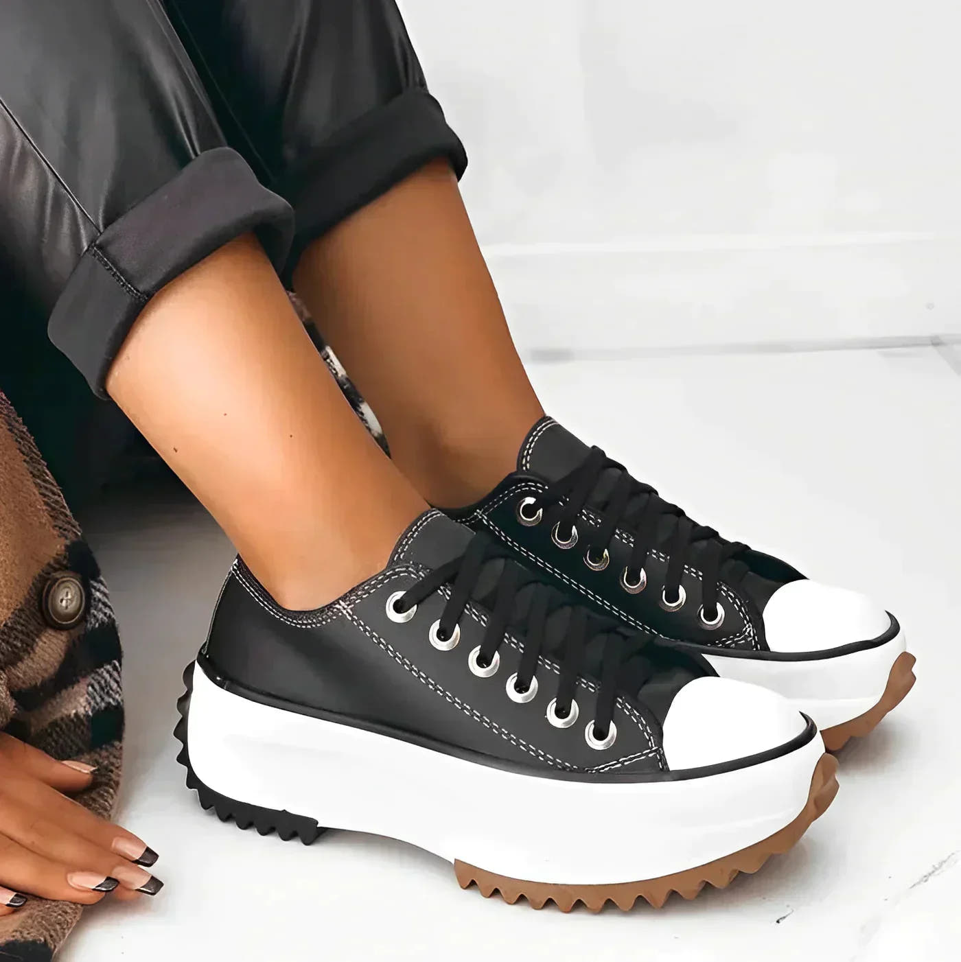 Serene - Ultra-Light Sneakers