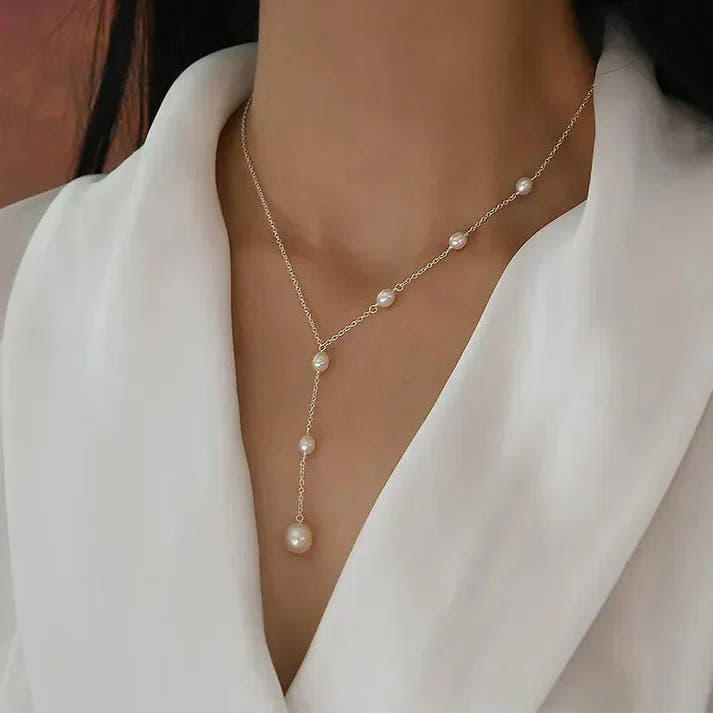 Emily | Vintage Pearl Necklace for Women for Timeless Sophisticated Charm