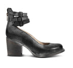 Timeless Vintage Pumps