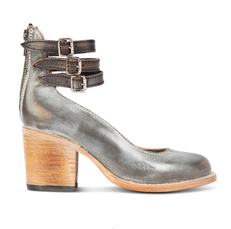 Timeless Vintage Pumps
