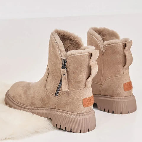 Jordan Comfortable Winter Boots with Plush Warmth
