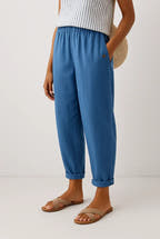 Janice | Relaxed Trousers for Women for Everyday Comfort