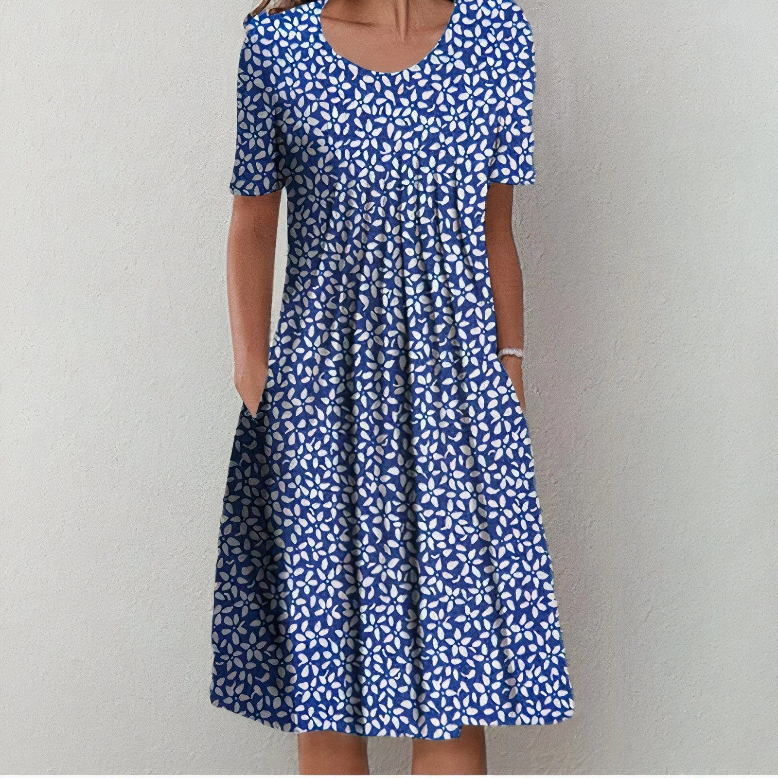 Women’s Elegant Dress for Warm Days