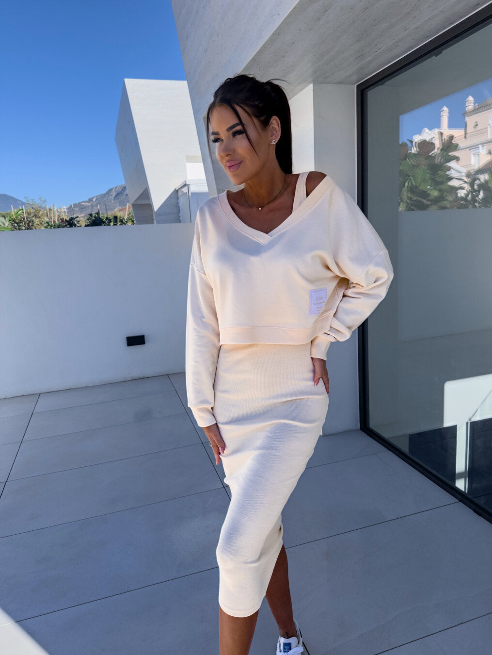 Mireille - Stylish Set of Sweatshirt and Dress