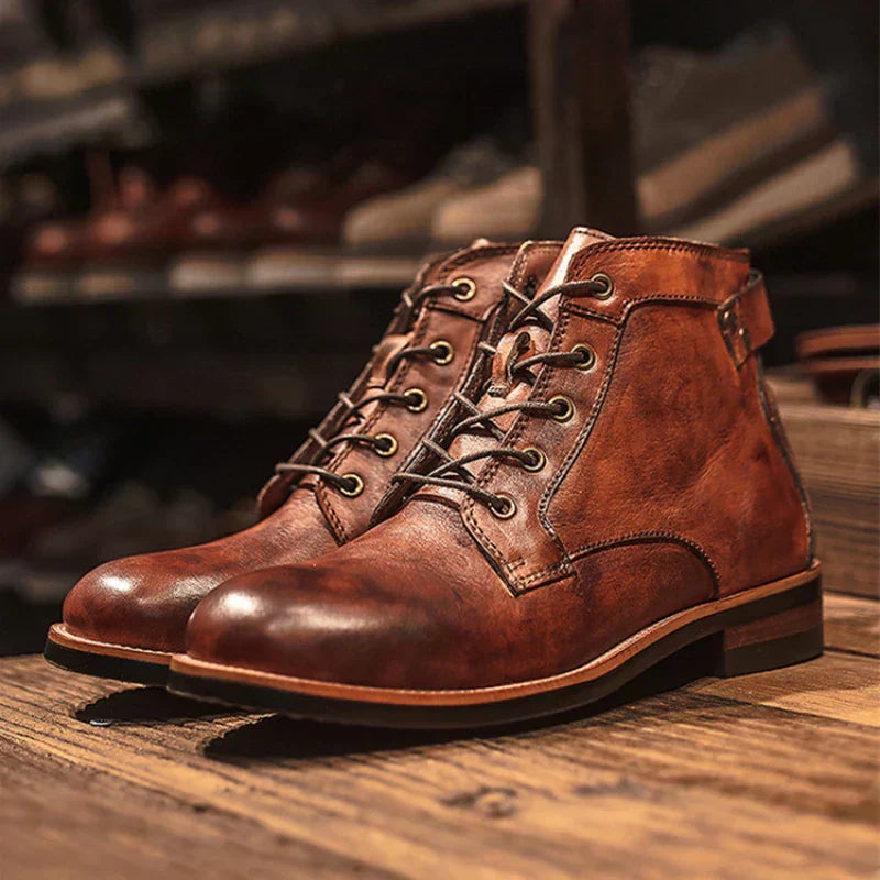 Hunter - Premium Boots
