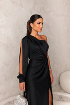 Amelia - Slim Fit Evening Dress
