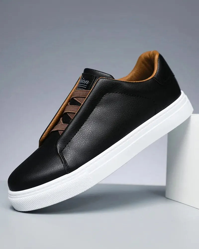 Chase - Classic Vegan Sneakers