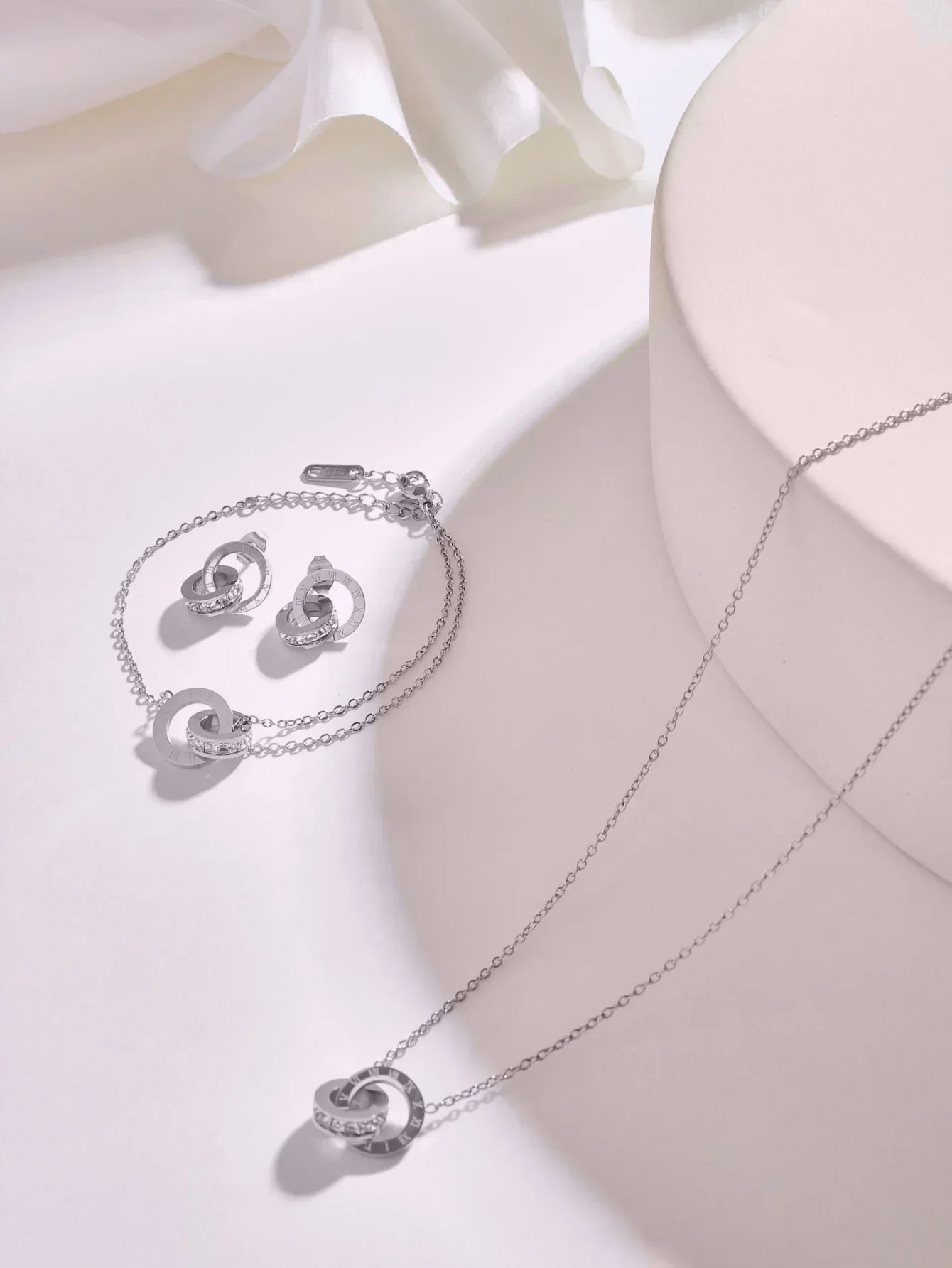 Michelle | Infinity 2-Piece Set for Women for Stunning Elegance